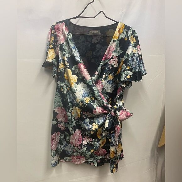 Dress Forum Dresses & Skirts - Dress Forum Mini Floral Wrap Dress